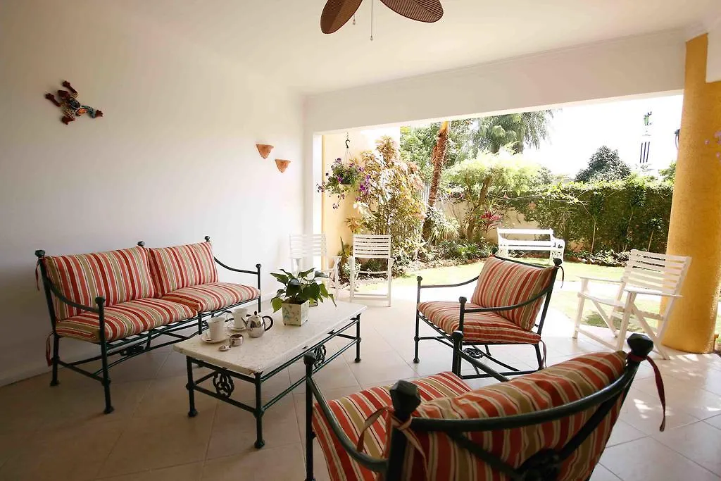 Cattleya Luxury Suites Kingston Jamaica